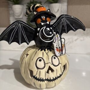 BLUE SKY CLAYWORKS BATTY ON A SKELETON PUMPKIN TEALIGHT